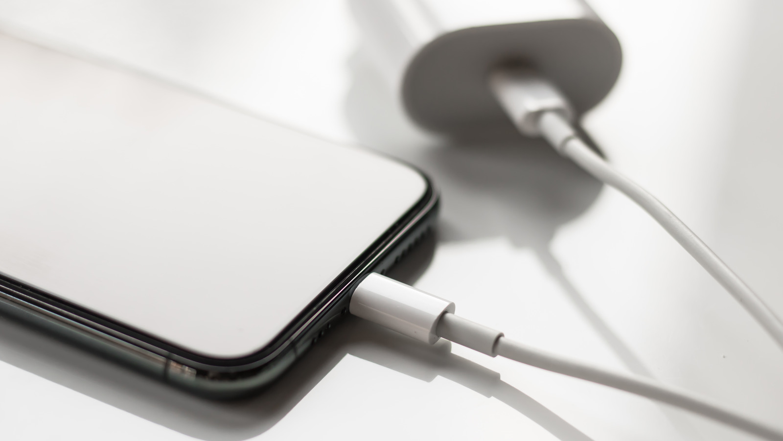 AirPods, iPhone 15, And Mac Accessories All Reportedly Have USB-C In Their Futures