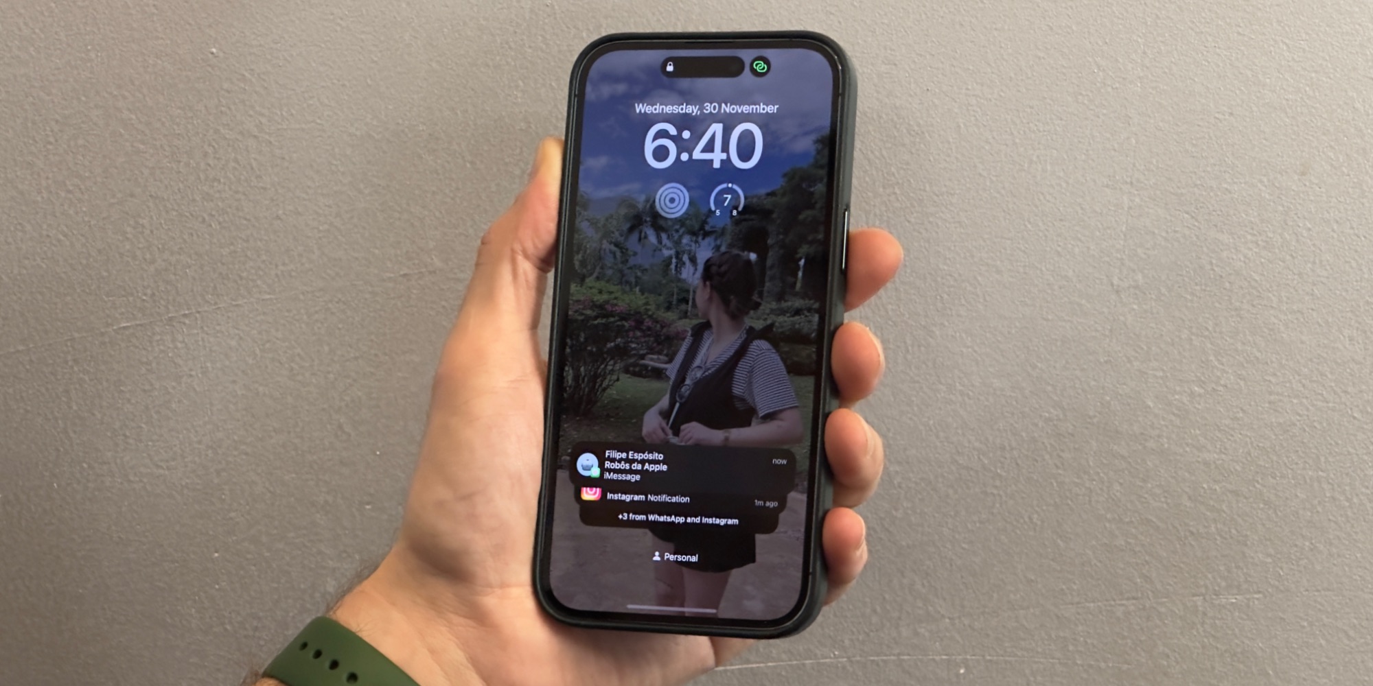 iPhone export messages PDFs iPhone 14 Pro Lock Screen.