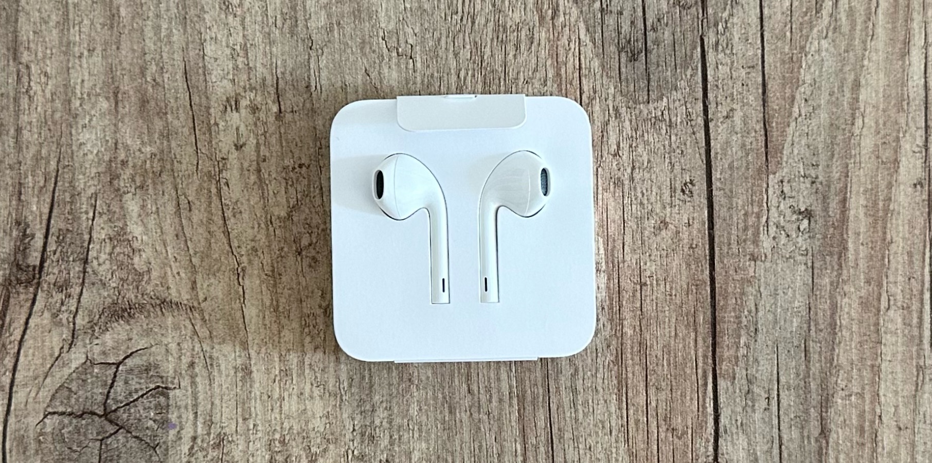 USB-C EarPods reportedly in mass production ahead of iPhone 15 announcement