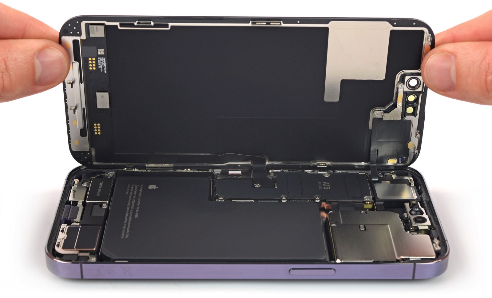 iFixit's iPhone 14 Pro Max teardown.