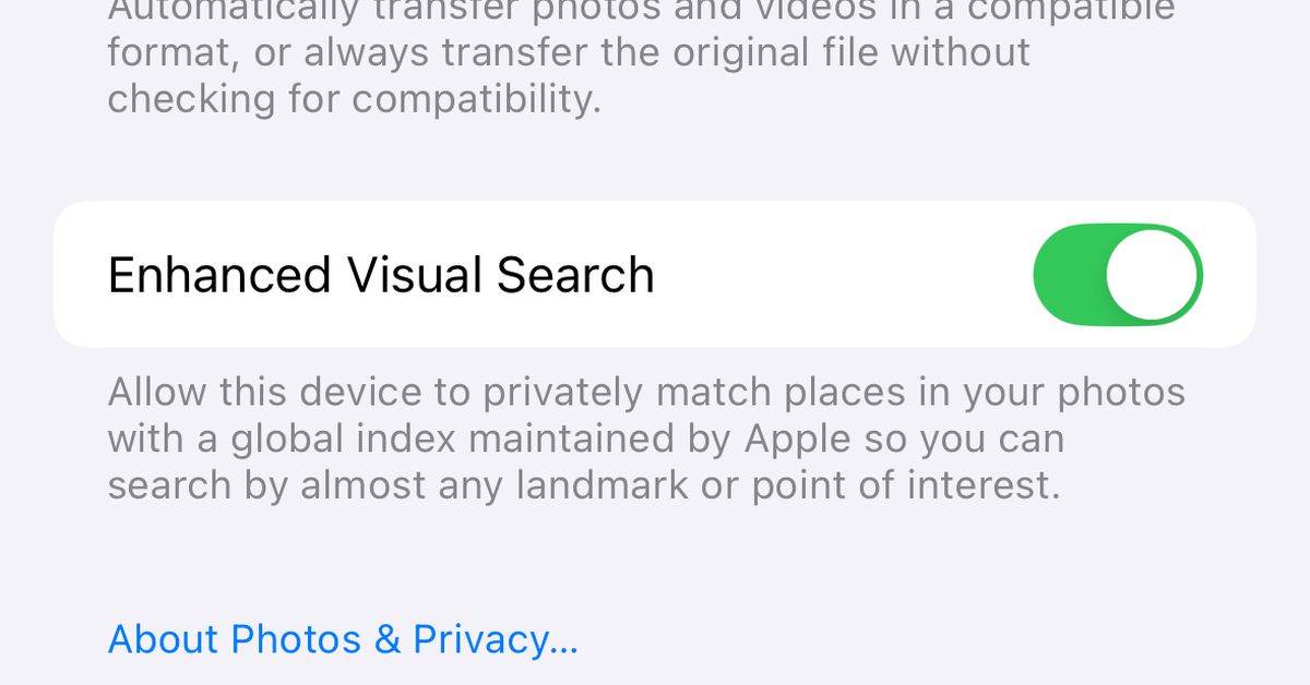 Is your iPhone sharing photos data with Apple by default?