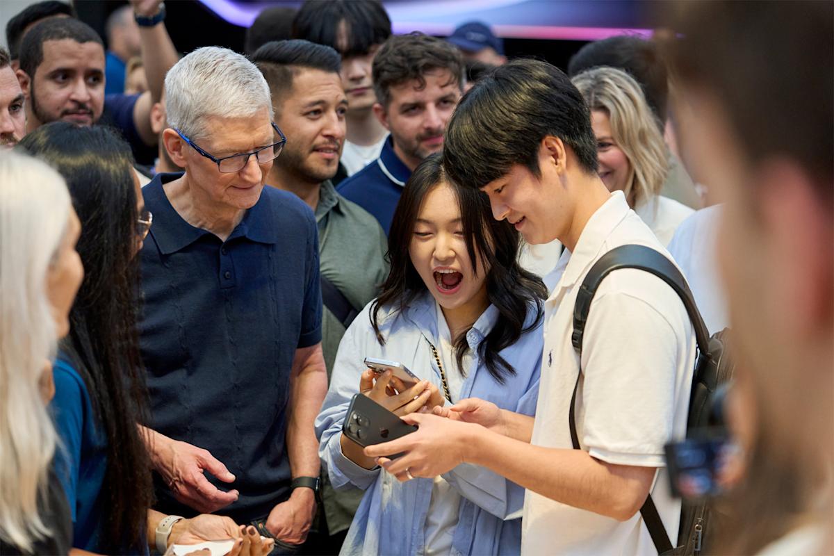 Apple reportedly wants to split up the iPhone’s release schedule