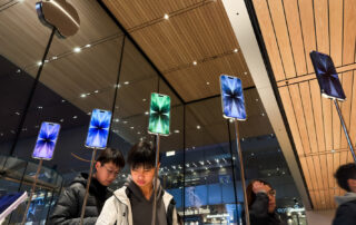 iPhone 17 Sold Out: Cheapest Model Now Harder To Find Than The Pro Max