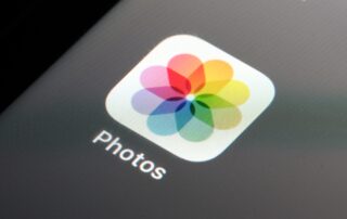 If Some Photos Are Inexplicably Turning Red on Your iPhone, There’s a Fix