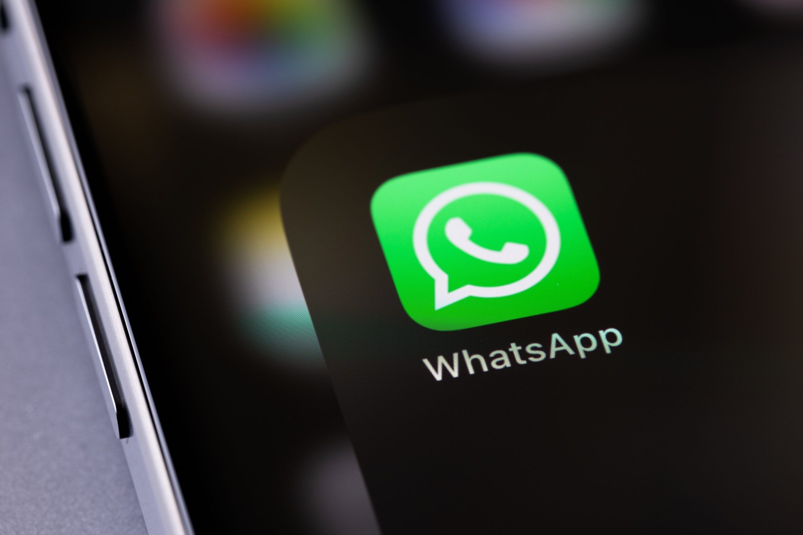 You Can Finally Have Two WhatsApp Accounts on Your iPhone
