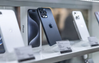 Apple’s Foldable iPhone Might Launch In Just One Color