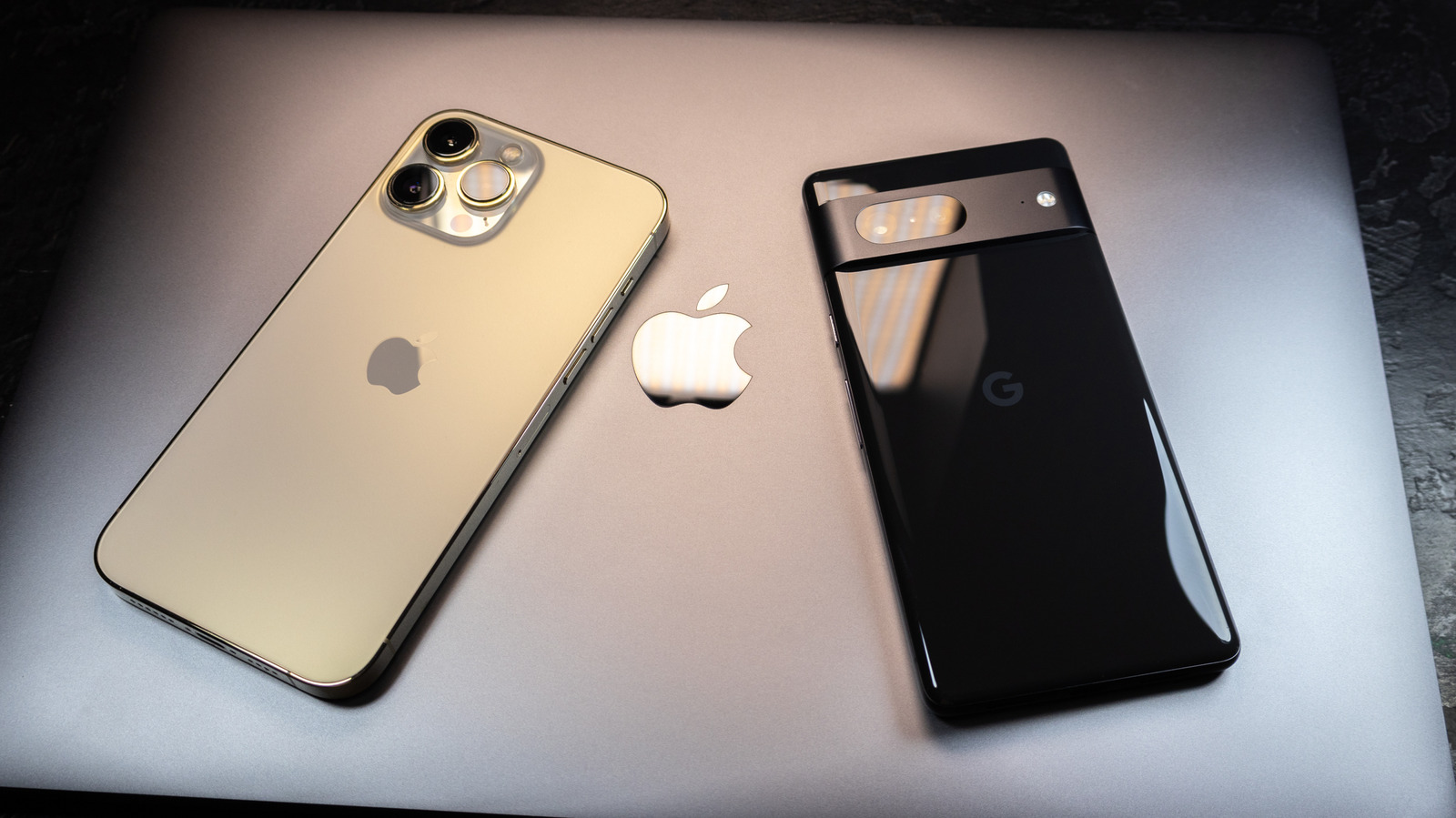 Apple iPhone Vs. Google Pixel