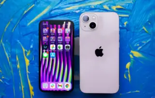 iPhone Handoff will seamlessly share one number between two phones